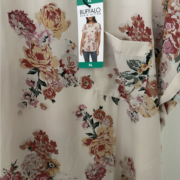 Buffalo David Bitton Tan Floral Relaxed Short Sleeve Blouse XL New - Picture 5 of 9